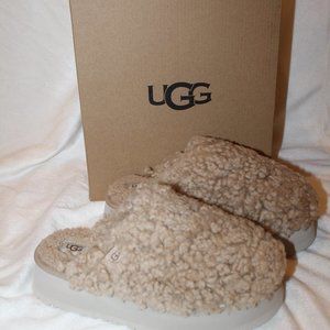 NIB UGG WOMEN'S CURLY SHEARLING PLATFORM SLIP ON SLIPPERS NATURAL TAN